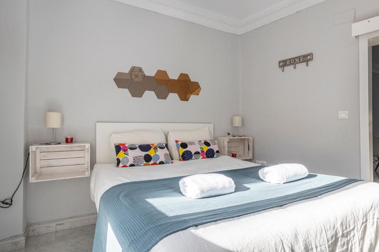 Pureza Dreams De Sevilla Oasis En Triana ภายนอก รูปภาพ