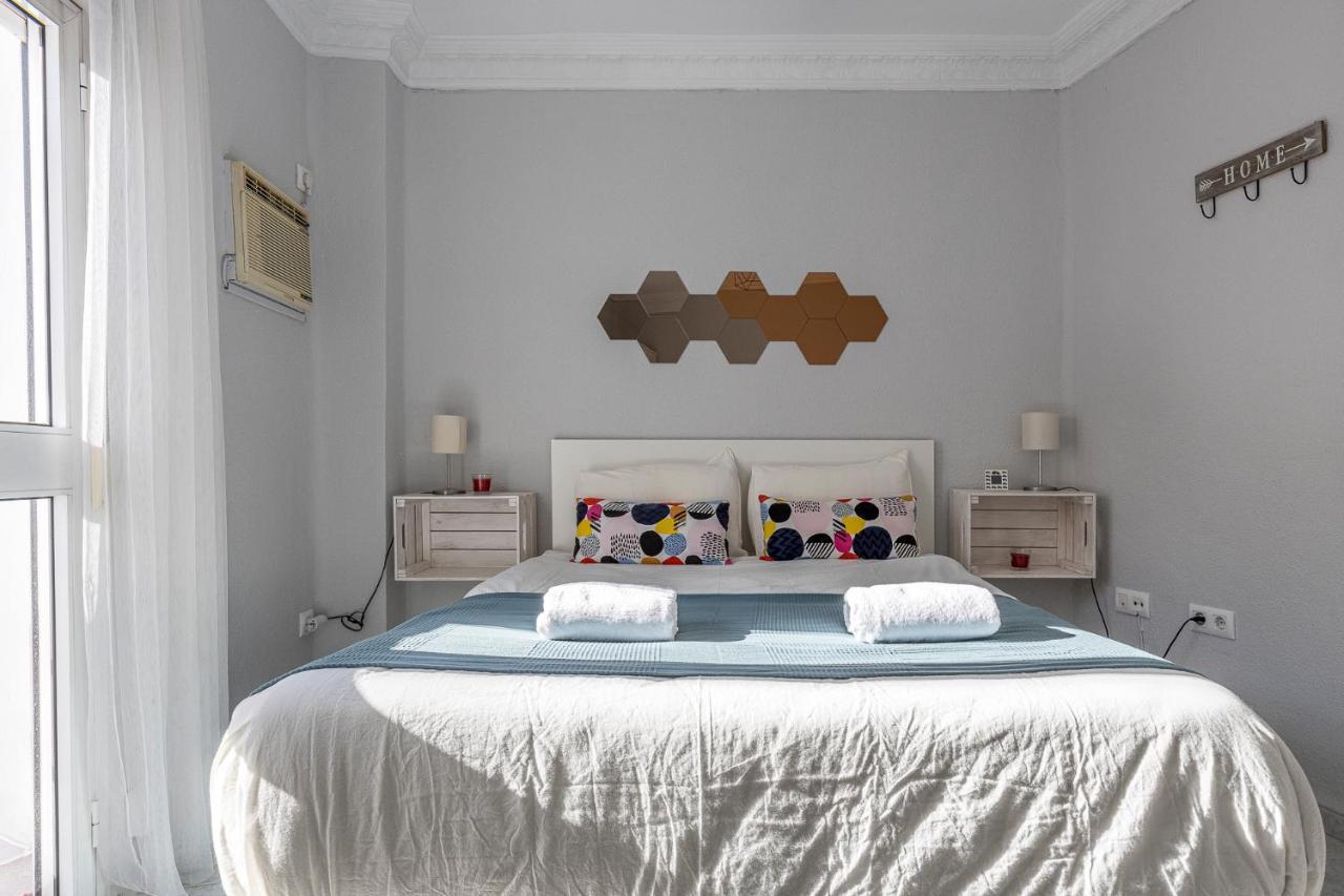 Pureza Dreams De Sevilla Oasis En Triana ภายนอก รูปภาพ